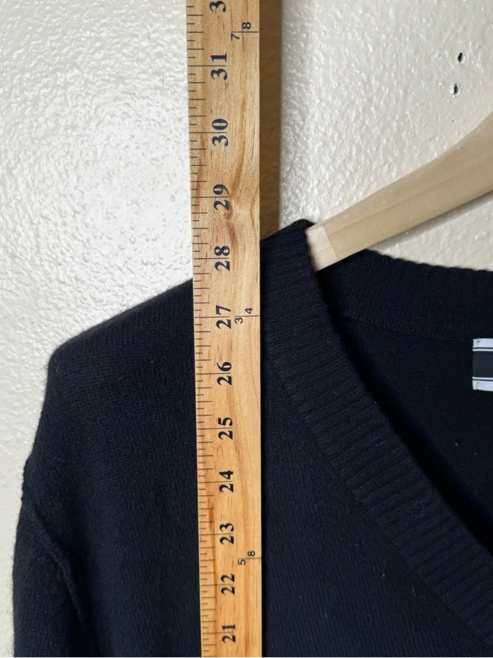 William Rast Sweater Men’s Large Black Wool Silk Cashmere V-Neck Pocket Pullover